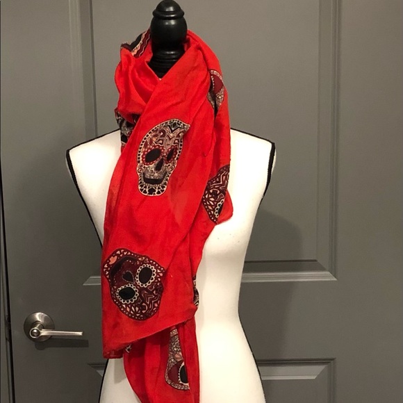 Dia de los Muertos Scarf - Picture 2 of 3